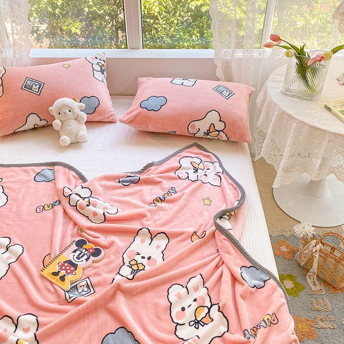 91家纺网 家纺一手货源 找家纺 慕尚家纺 2025新款雪貂绒高克重300g毛毯家用毛毯 快乐小兔