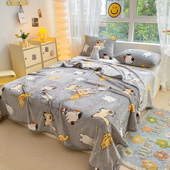 91家纺网 家纺一手货源 找家纺 慕尚家纺 2025新款雪貂绒高克重300g毛毯家用毛毯 小猫咪