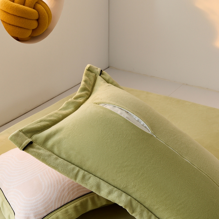 91家纺网 家纺一手货源 找家纺 LADYCOCO可可家居 单枕套-2024新款牛奶绒数码印花单品系列 知音玉色+果绿