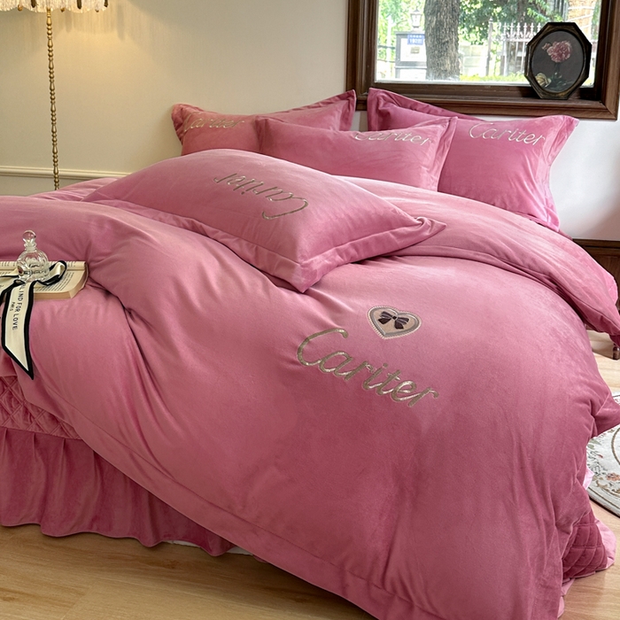 91家纺网 家纺一手货源 找家纺 尚美 2024新款床盖款工艺设计四件套-依连娜 红豆沙