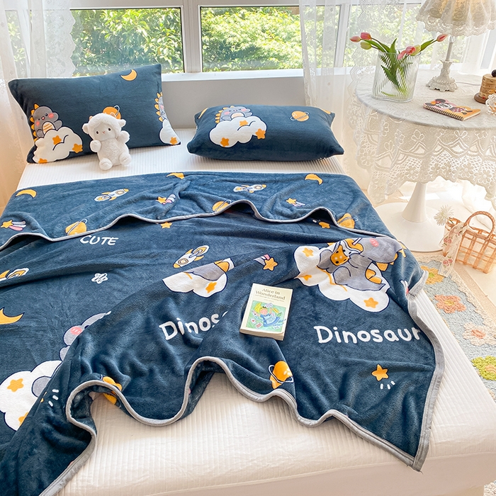 91家纺网 家纺一手货源 找家纺 慕尚家纺 2025新款雪貂绒高克重300g毛毯家用毛毯 小恐龙