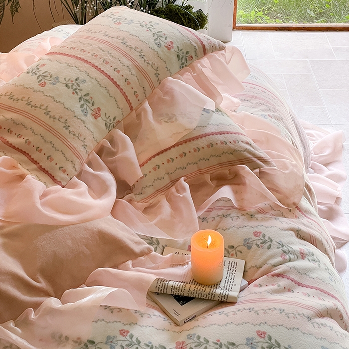 91家纺网 家纺一手货源 找家纺 慕澄家纺 2024新款高克重花边牛奶绒印花四件套 曼琳