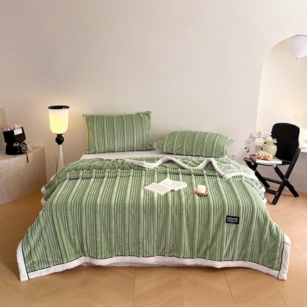 91家纺网 家纺一手货源 找家纺 （总）欧邦 新款A类兔兔绒子母条毛毯