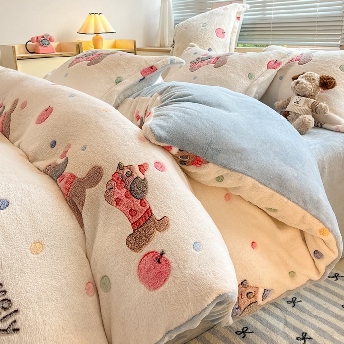 91家纺网 家纺一手货源 找家纺 慕尚 2025新款高克重印花雪花绒被套单件 优瑞