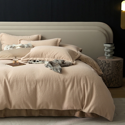 金奇达家纺 2025秋冬保暖加厚绒类四件套多莉羊绒-德尔菲 燕麦棕