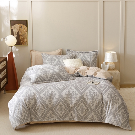 91家纺网 家纺一手货源 找家纺 席佬大 2025新款230g轻奢肌理纹雕花工艺款加厚牛奶绒四件套（可提供买家秀 ） 法式浪漫-灰