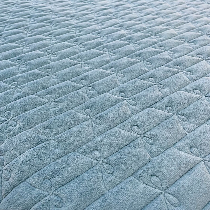 91家纺网 家纺一手货源 找家纺 LADYCOCO可可家居 2024新款超柔牛奶绒夹棉保暖床笠 蓝色