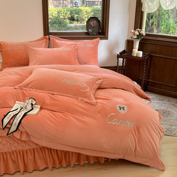 91家纺网 家纺一手货源 找家纺 尚美 2024新款床盖款工艺设计四件套-依连娜 爱马橙