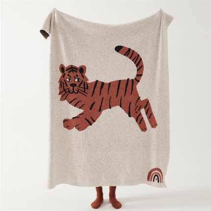 91家纺网 家纺一手货源 找家纺 （总）暖绵绵家纺 2025新款半边绒系列盖毯披肩毯毯子-粉色虎