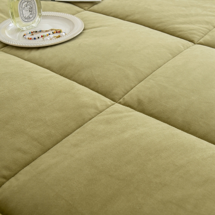 91家纺网 家纺一手货源 找家纺 LADYCOCO可可家居 2024新款亲肤舒适德绒床垫床褥-超暖系列 绿色