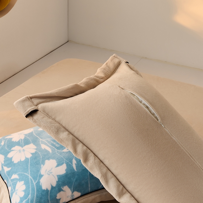 91家纺网 家纺一手货源 找家纺 LADYCOCO可可家居 单枕套-2024新款牛奶绒数码印花单品系列 风叶蓝色+卡其色