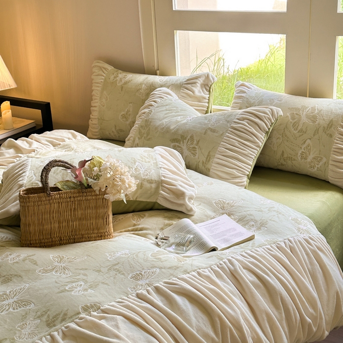 91家纺网 家纺一手货源 找家纺 慕澄家纺 2024新款法式轻奢款琢色烂花牛奶绒四件套 约定