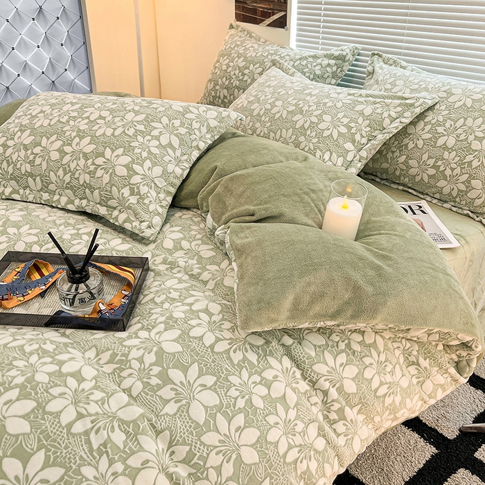 91家纺网 家纺一手货源 找家纺 （总）慕尚 2025新款高克重保暖双色雕花绒枕套单件