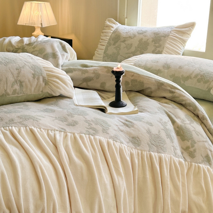 91家纺网 家纺一手货源 找家纺 慕澄家纺 2024新款法式轻奢款琢色烂花牛奶绒四件套 朝梦