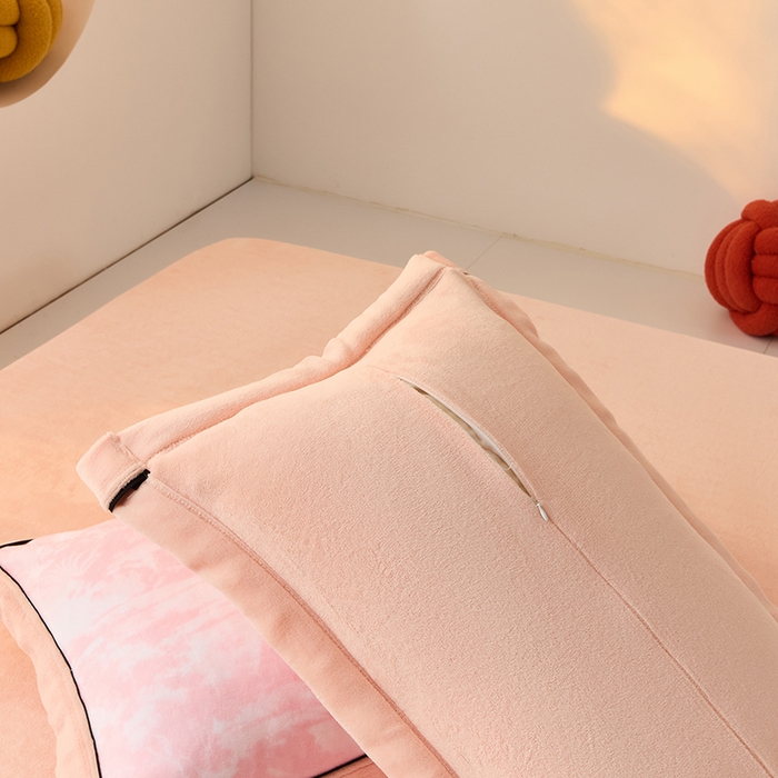 91家纺网 家纺一手货源 找家纺 LADYCOCO可可家居 单枕套-2024新款牛奶绒数码印花单品系列 雾里看花浅粉+玉粉