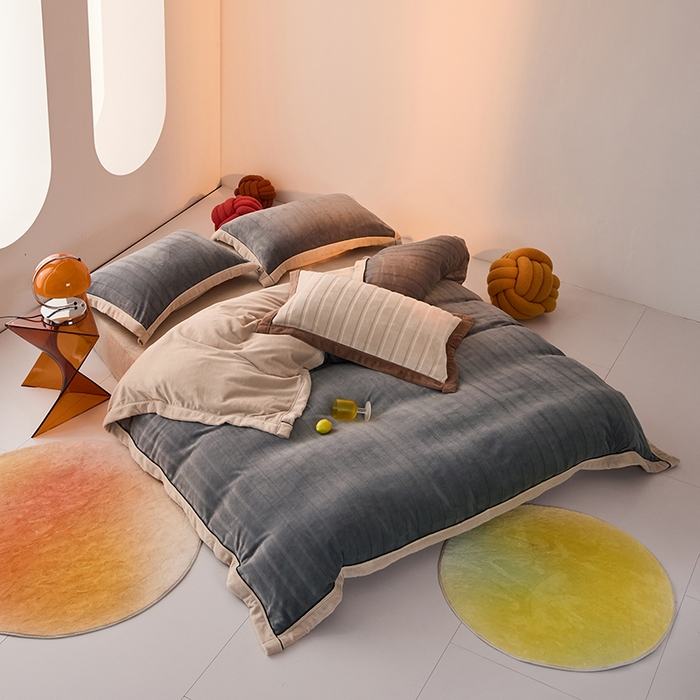 91家纺网 家纺一手货源 找家纺 LADYCOCO可可家居 2024新款牛奶3D绒立体雕花剪花单品系列-单被套 灰色+卡其色