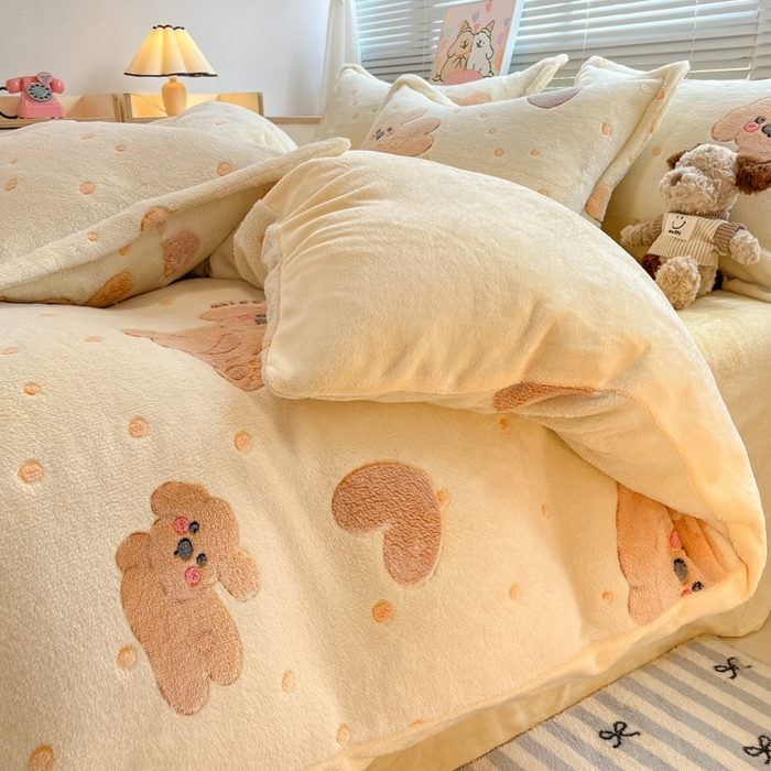 91家纺网 家纺一手货源 找家纺 慕尚 2025新款高克重印花雪花绒四件套  辛巴狗