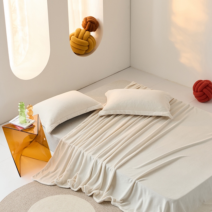 91家纺网 家纺一手货源 找家纺 LADYCOCO可可家居 2024新款牛奶3D绒立体雕花剪花单品系列-单床单 米白