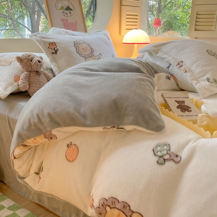 91家纺网 家纺一手货源 找家纺 慕尚 2025新款高克重印花雪花绒四件套  幸运狮