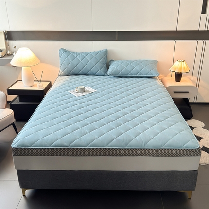 91家纺网 家纺一手货源 找家纺 优眠坊 2025新款全棉羊绒蛋白夹棉绗缝透气网围床笠-格调 格调-雾霾蓝