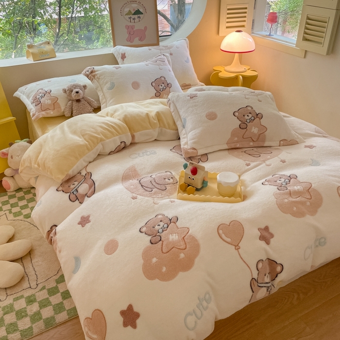 91家纺网 家纺一手货源 找家纺 慕尚 2025新款高克重印花雪花绒四件套  星空熊