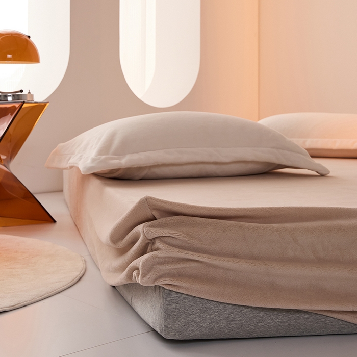 91家纺网 家纺一手货源 找家纺 LADYCOCO可可家居 2024新款牛奶3D绒立体雕花剪花单品系列-单床笠 卡其色