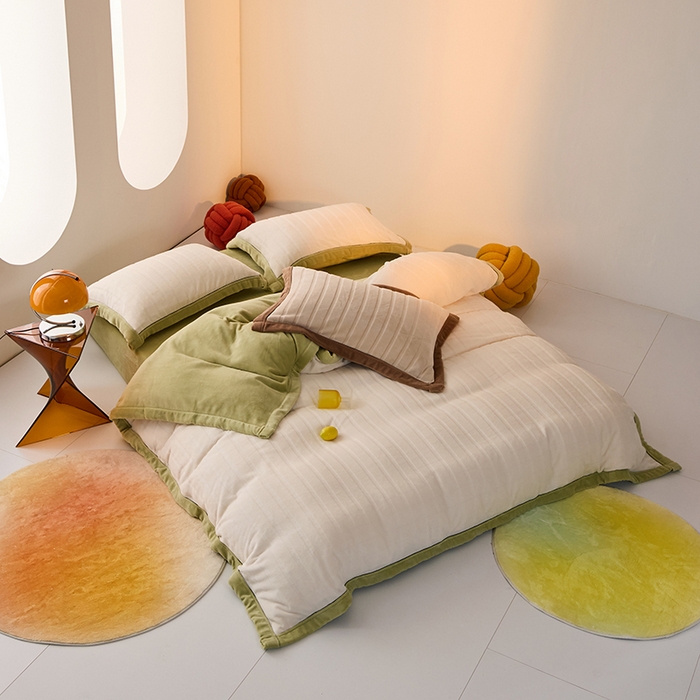 91家纺网 家纺一手货源 找家纺 LADYCOCO可可家居 2024新款牛奶3D绒立体雕花剪花单品系列-单被套 米白+果绿