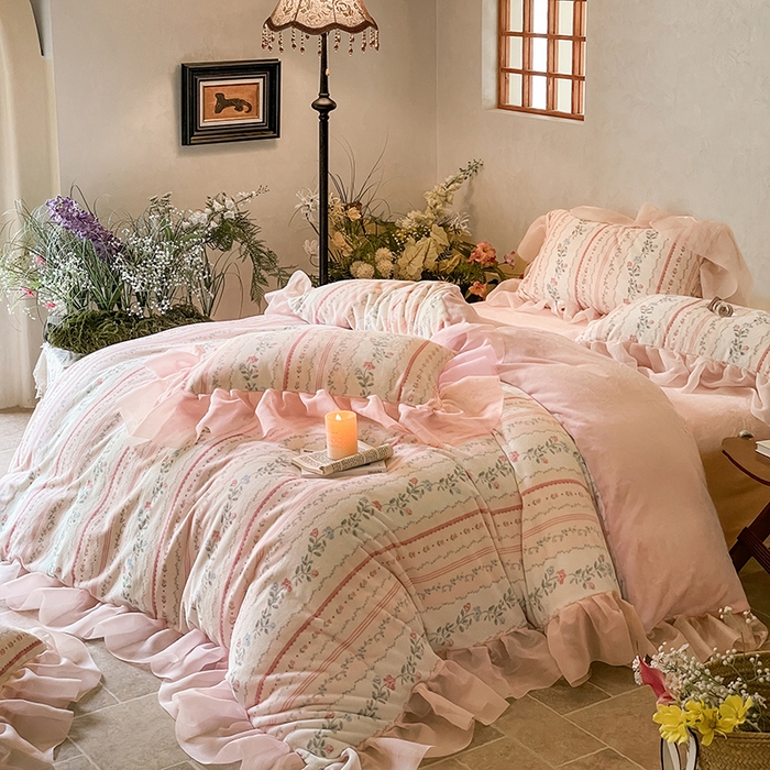 91家纺网 家纺一手货源 找家纺 慕澄家纺 2024新款高克重花边牛奶绒印花四件套 曼琳