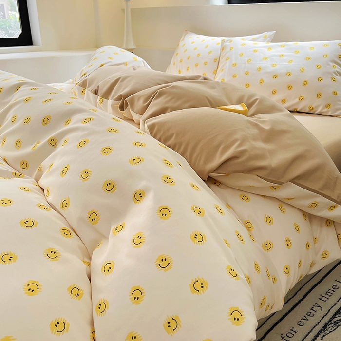 91家纺网 家纺一手货源 找家纺 田野 2024新款纯棉全棉磨毛印花四件套系列 笑脸