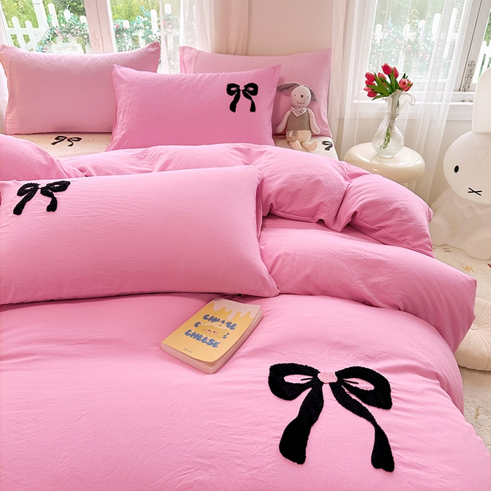 91家纺网 家纺一手货源 找家纺 艾米家居 2025新款水洗磨毛毛巾绣印花四件套 蝴蝶结