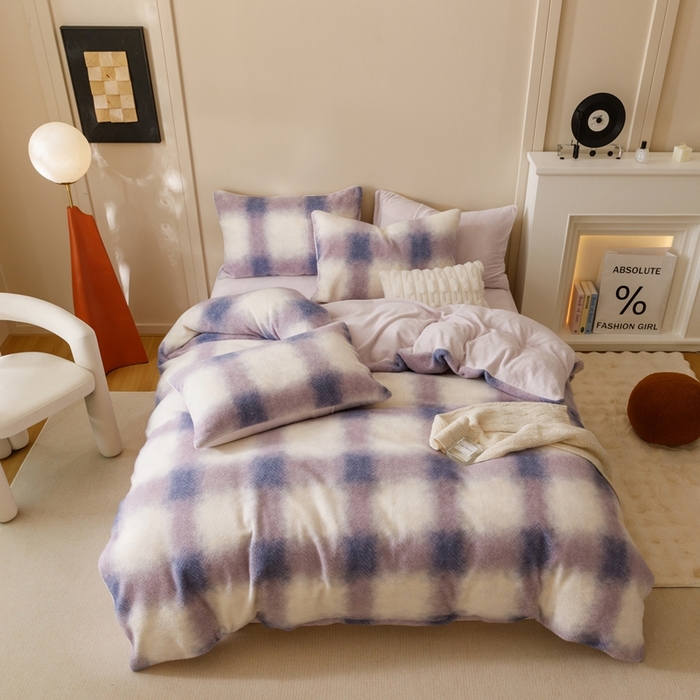 91家纺网 家纺一手货源 找家纺 金奇达家纺 2025秋冬新品保暖加厚绒类多莉羊绒四件套-【格伦格】 缤纷紫