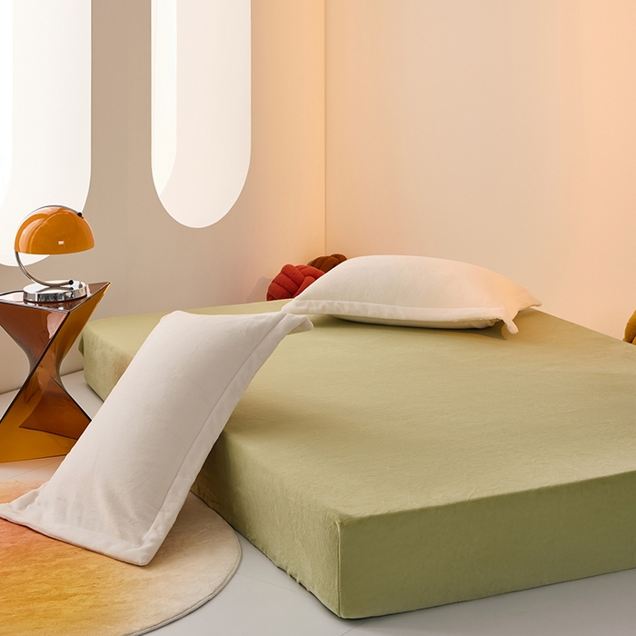 91家纺网 家纺一手货源 找家纺 LADYCOCO可可家居 2024新款牛奶3D绒立体雕花剪花单品系列-单床笠 果绿