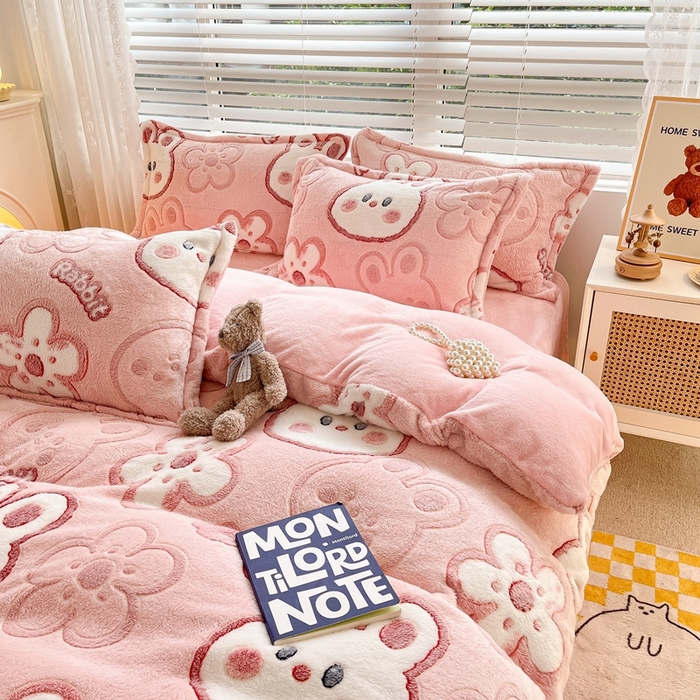 91家纺网 家纺一手货源 找家纺 慕尚 2025新款高克重印花雪花绒被套单件 花花小兔