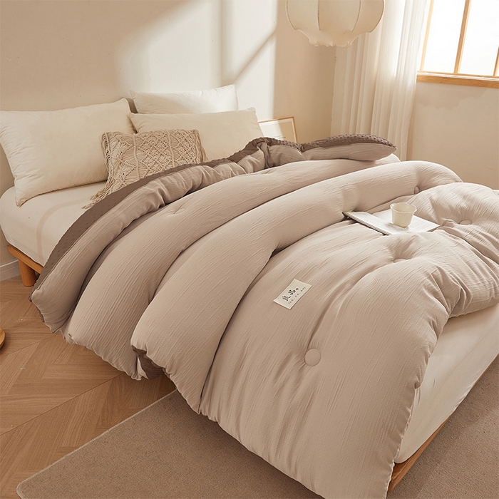 91家纺网 家纺一手货源 找家纺 2024新款A类双层皱皱纱豆豆被子被芯 皱皱纱-焦糖咖