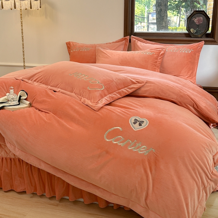 91家纺网 家纺一手货源 找家纺 尚美 2024新款床盖款工艺设计四件套-依连娜 爱马橙