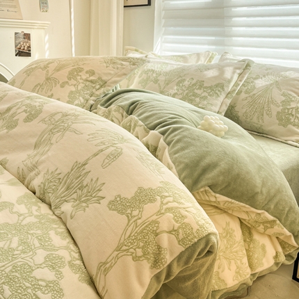 91家纺网 家纺一手货源 找家纺 （总）慕尚 2025新款高克重保暖双色雕花绒四件套