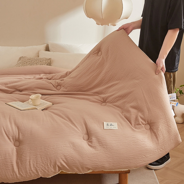 91家纺网 家纺一手货源 找家纺 2024新款A类双层皱皱纱豆豆被子被芯 皱皱纱-玫瑰粉