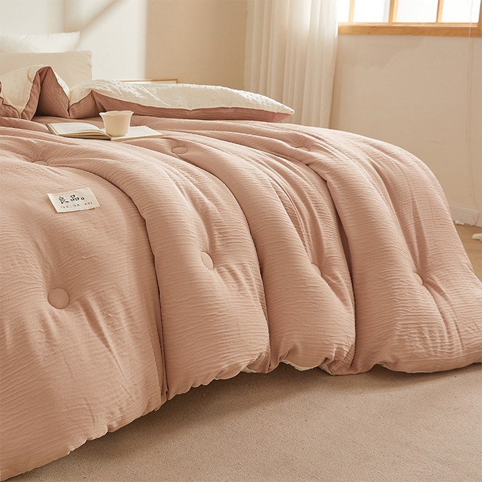 91家纺网 家纺一手货源 找家纺 2024新款A类双层皱皱纱豆豆被子被芯 皱皱纱-玫瑰粉