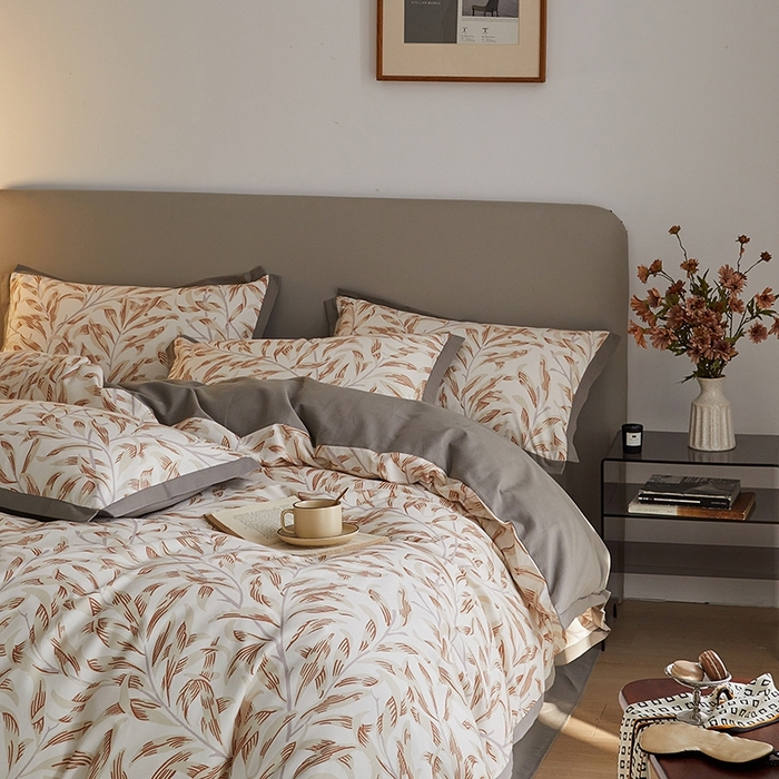 91家纺网 家纺一手货源 找家纺 千朵森 2024新款高定新疆长绒棉全棉印花拼角磨毛四件套 风格二 雅韵