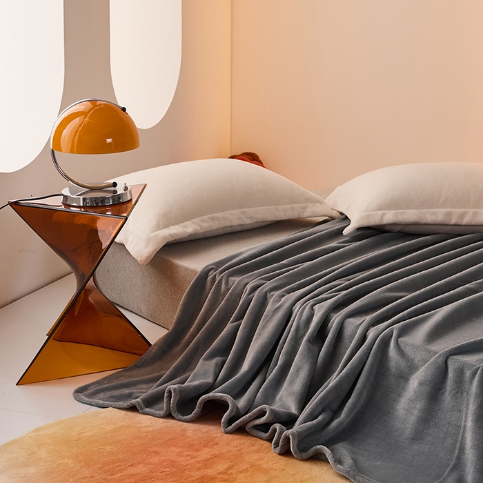 91家纺网 家纺一手货源 找家纺 LADYCOCO可可家居 2024新款牛奶3D绒立体雕花剪花单品系列-单床单 灰色