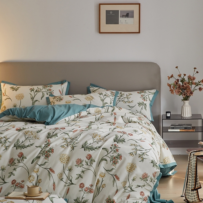 91家纺网 家纺一手货源 找家纺 千朵森 2024新款高定新疆长绒棉全棉印花拼角磨毛四件套 风格二 春晓