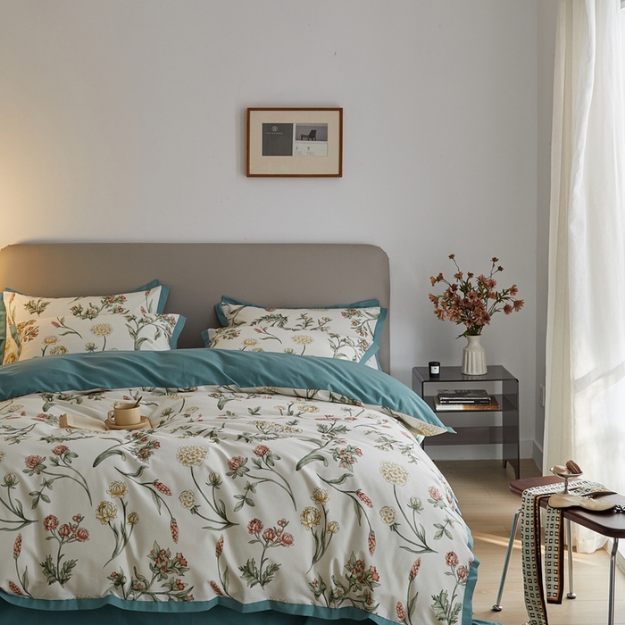 91家纺网 家纺一手货源 找家纺 千朵森 2024新款高定新疆长绒棉全棉印花拼角磨毛四件套 风格二 春晓