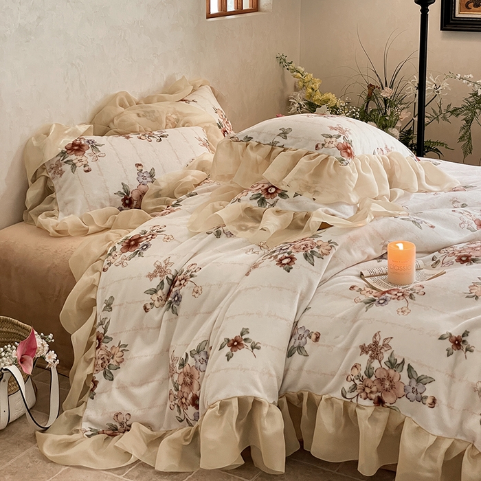 91家纺网 家纺一手货源 找家纺 慕澄家纺 2024新款高克重花边牛奶绒印花四件套 锦绣