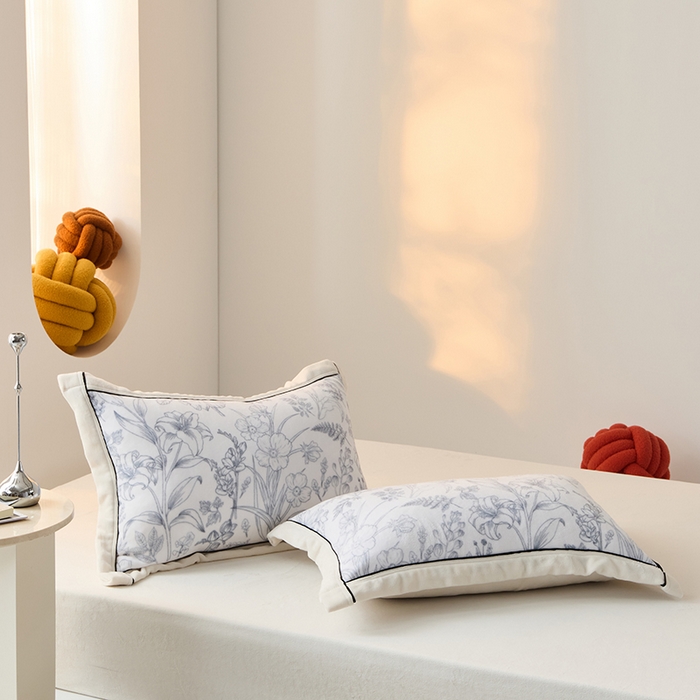 91家纺网 家纺一手货源 找家纺 LADYCOCO可可家居 单枕套-2024新款牛奶绒数码印花单品系列 繁花+米白