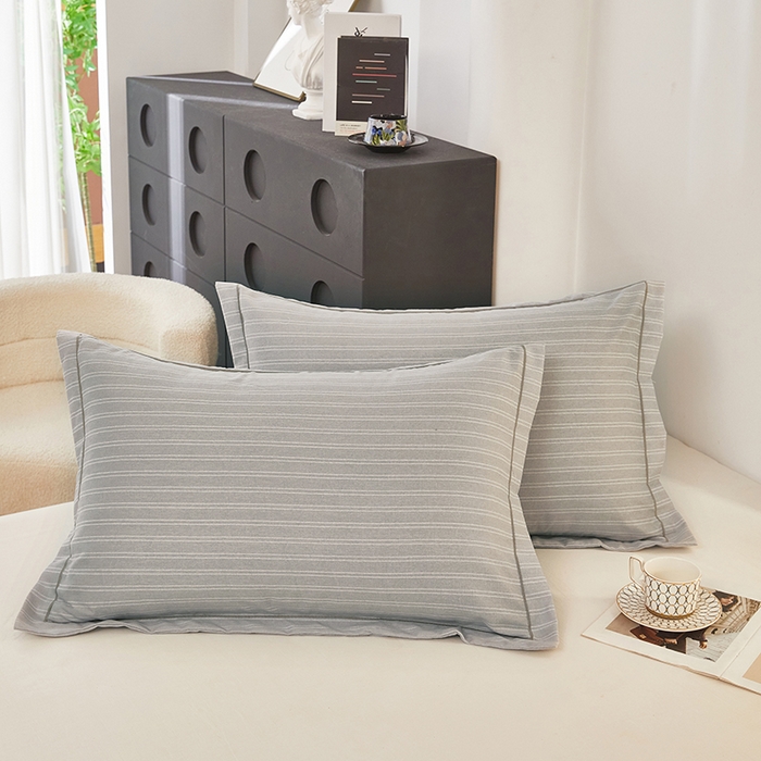 91家纺网 家纺一手货源 找家纺 雲归梦 2024新款全棉多规格加厚磨毛多规格单品--单枕套 单枕套-条芬芳-灰