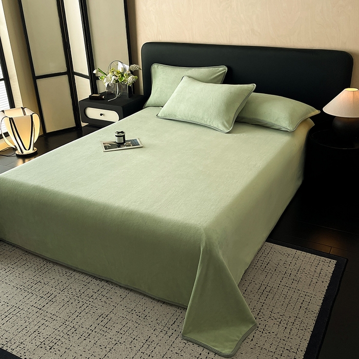 91家纺网 家纺一手货源 找家纺 全季家居 2024新款A类纯色印花高克重加厚保暖包边牛奶绒床单单件 果绿