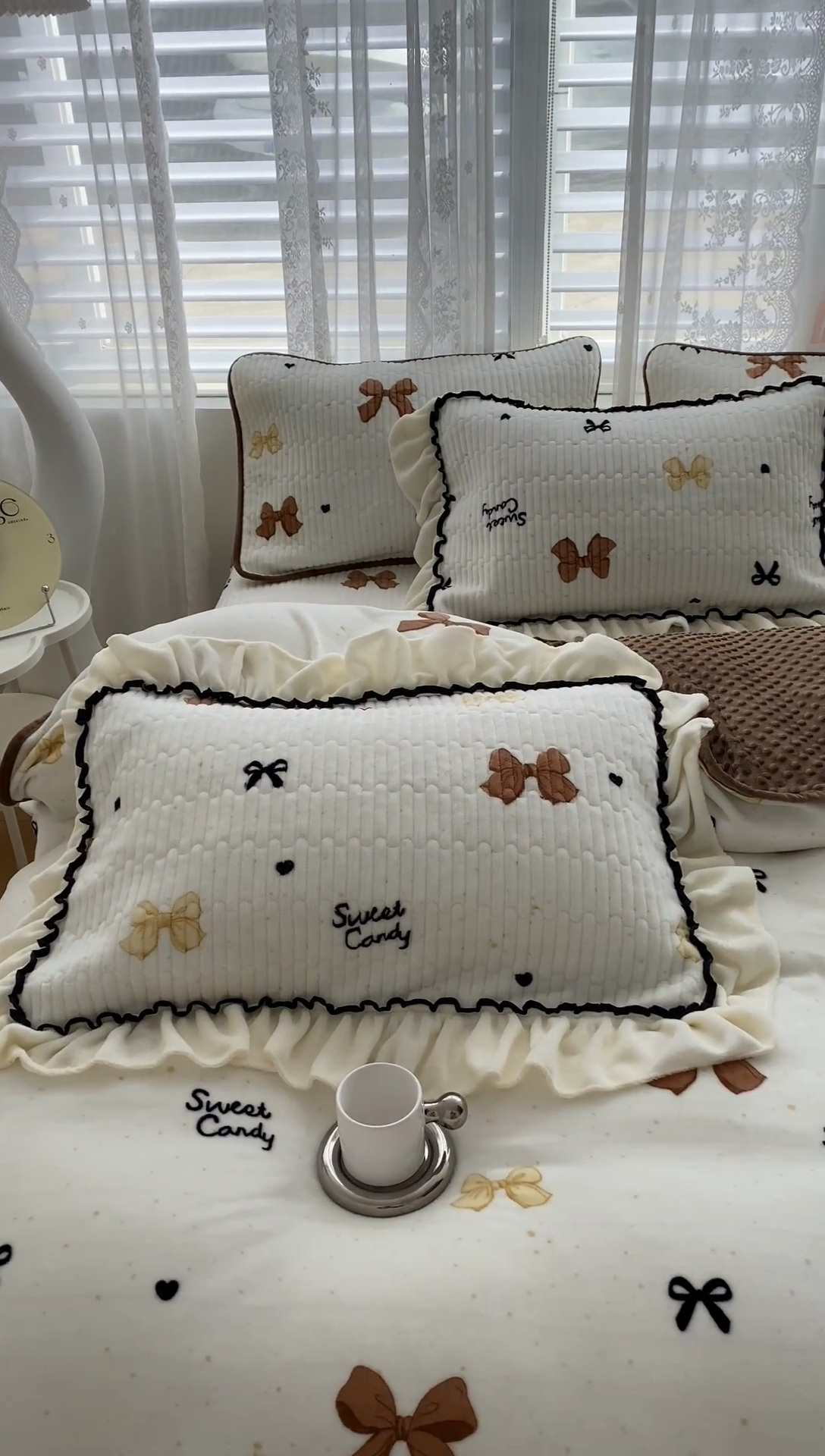 91家纺网 家纺一手货源 找家纺 格真 2024新款加厚保暖豆豆绒牛奶绒单床盖被套三件套四件套 爱心蝴蝶结