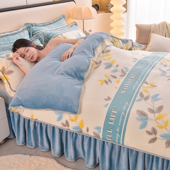 91家纺网 家纺一手货源 找家纺 富之航 2024新款8-9斤高克重印花牛奶绒四件套保暖绒套件直播爆款秋水伊人