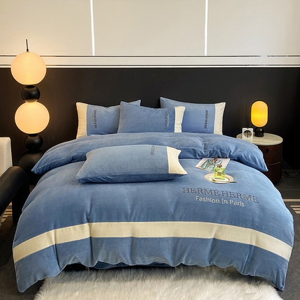 91家纺网 家纺一手货源 找家纺 （总）典曼家纺 2024新款亲肤舒适牛奶绒刺绣四件套-凯莉