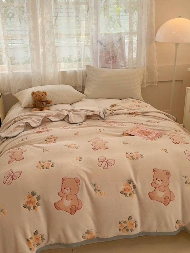 91家纺网 家纺一手货源 找家纺 慕尚家纺 2025新款高克重加厚雪花绒毛毯毯子 糯米熊